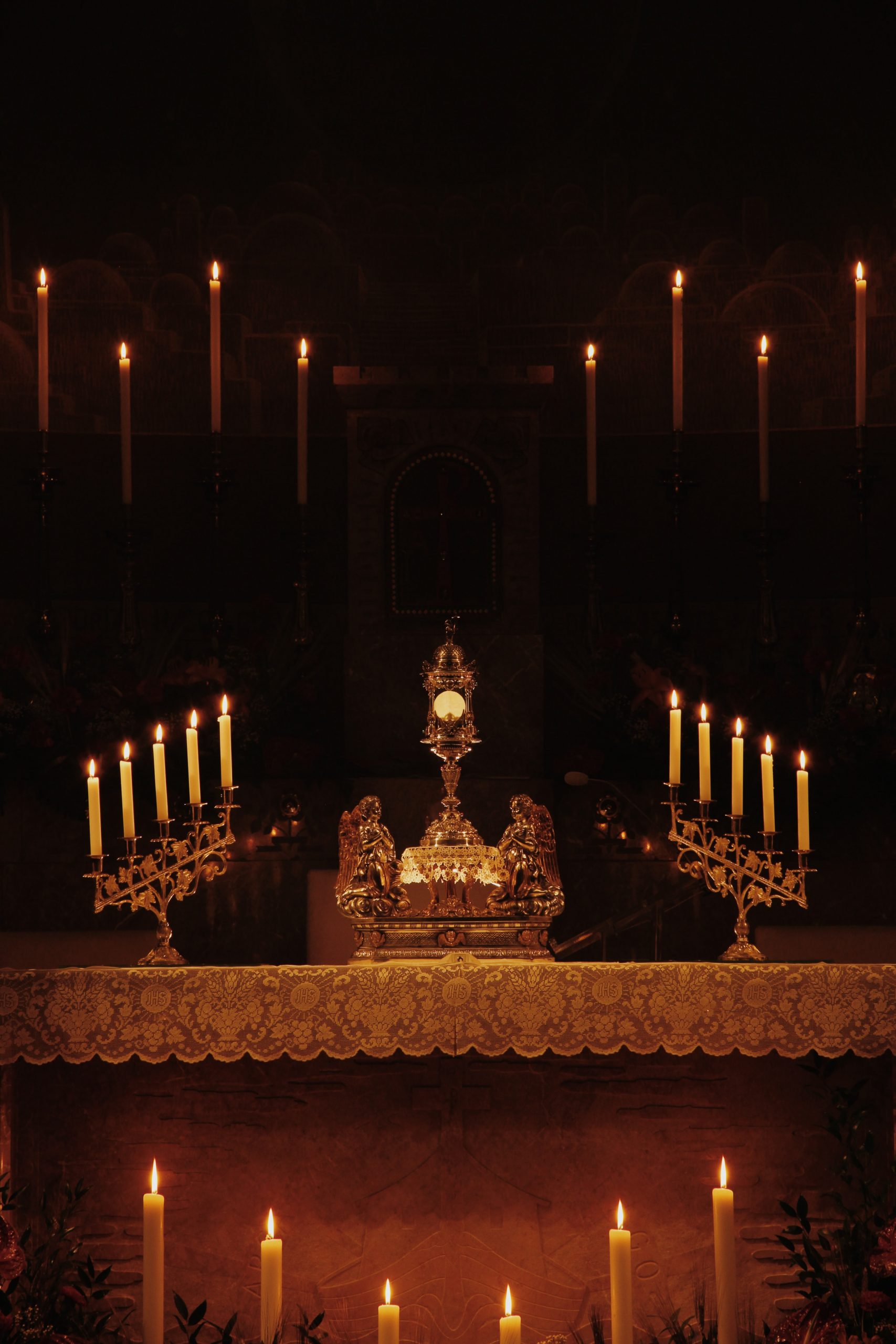 First Communion 2020: 8 Memorable Gifts - Holy Heroes